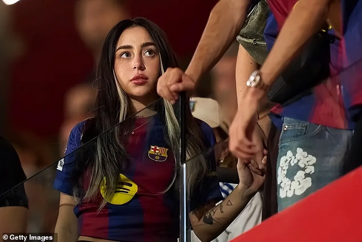 亚马尔的恋, img