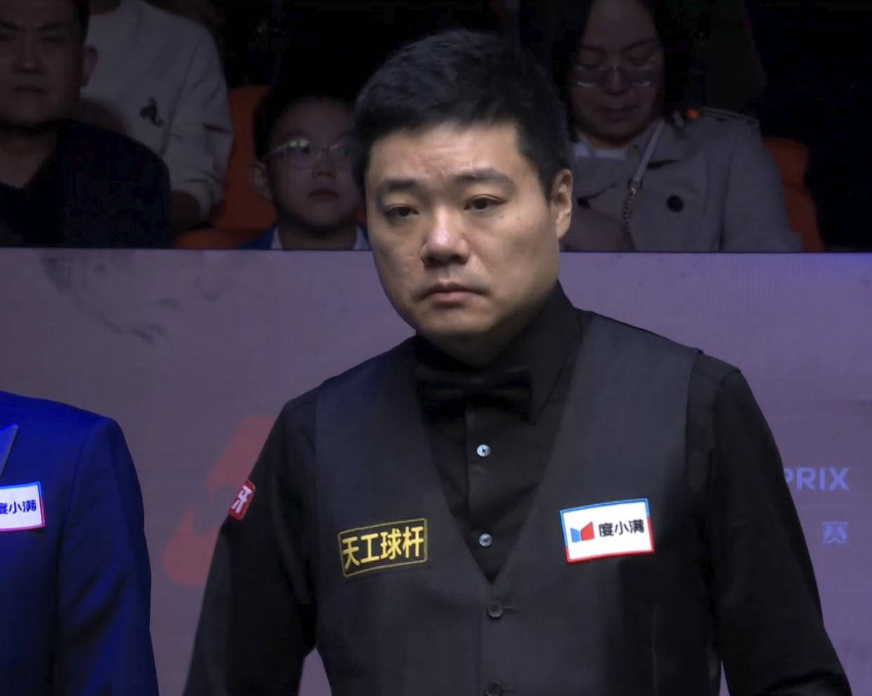 临更具挑战, 比赛是两人