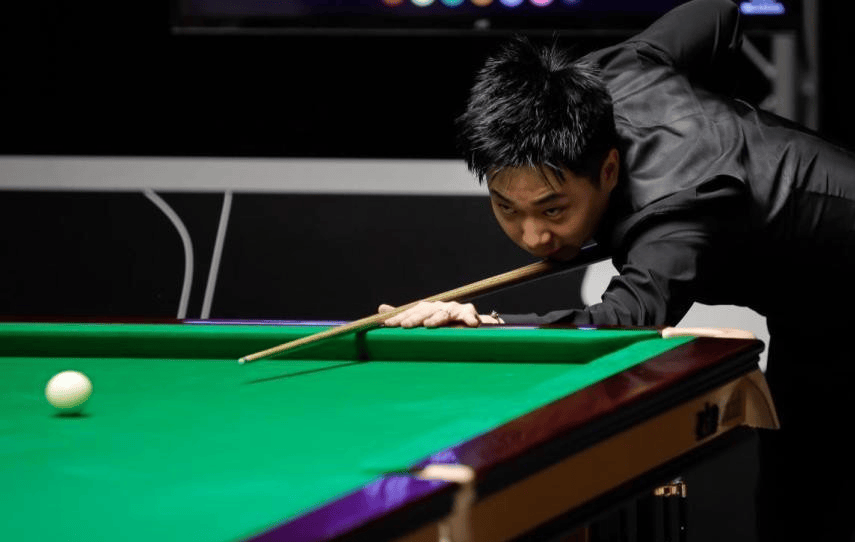 此外丹尼尔, 出两杆